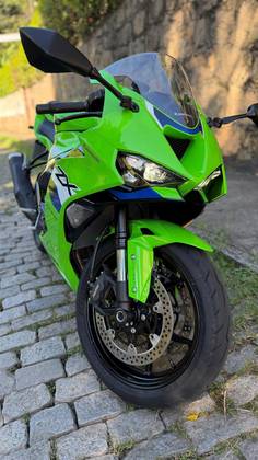 KAWASAKI NINJA ZX-6R KAWASAKI NINJA ZX-6R